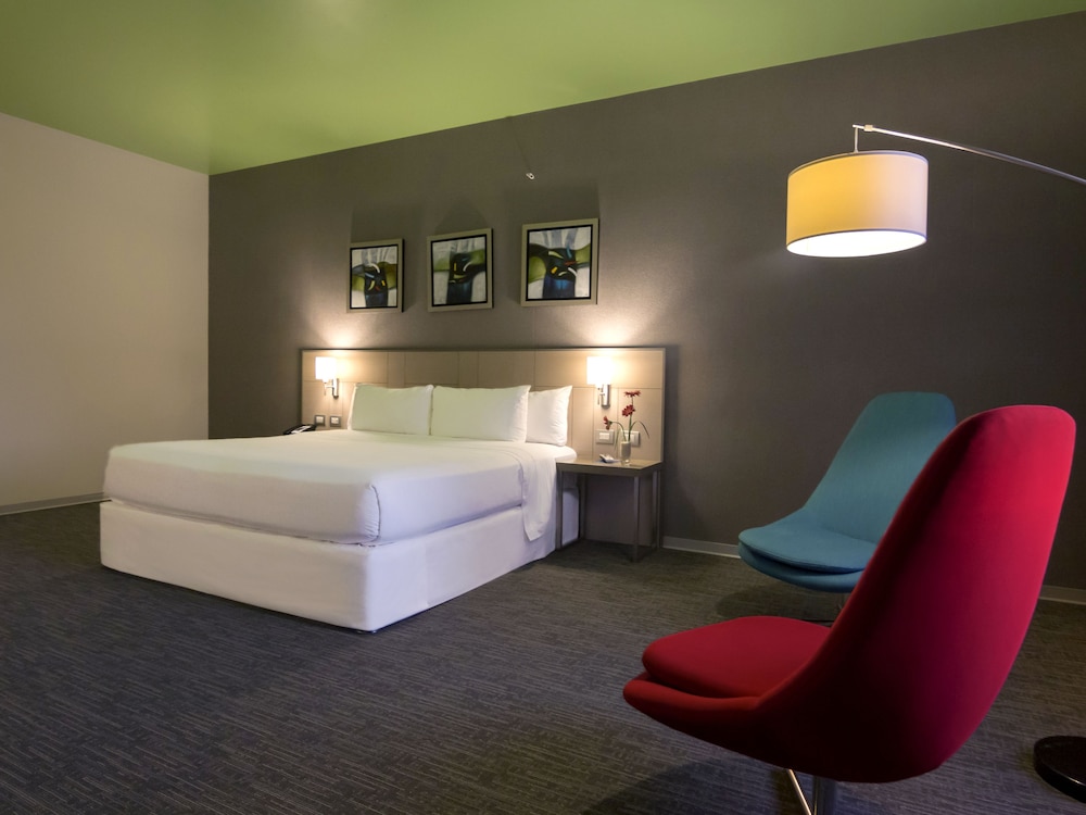 Park Inn by Radisson Tacna 35/50