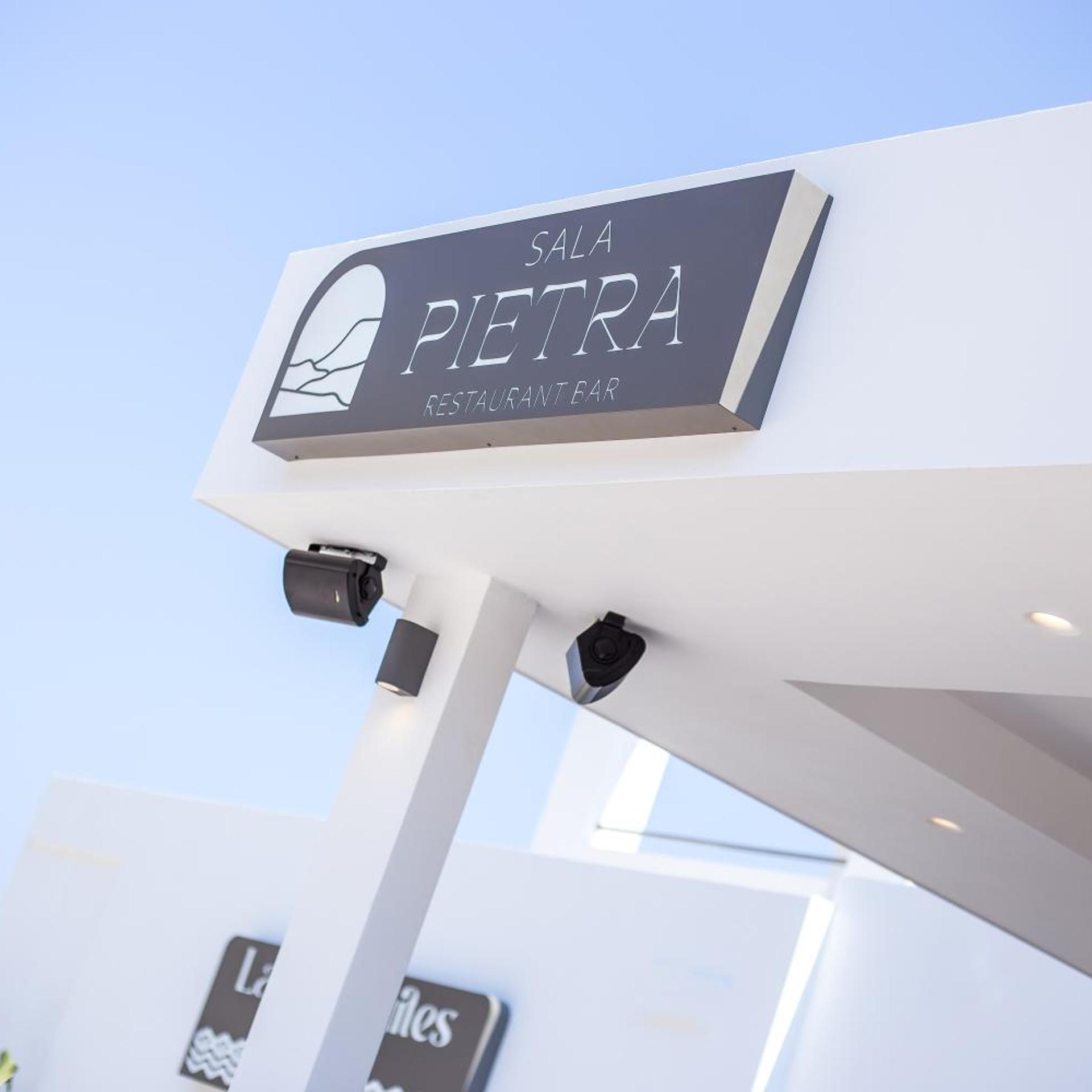Ladiko Suites 5/50