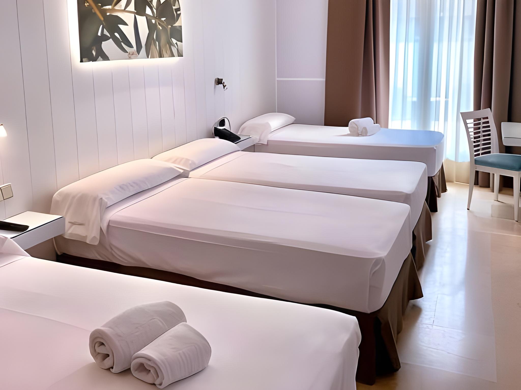 Family, Quadruple, Multiple Beds