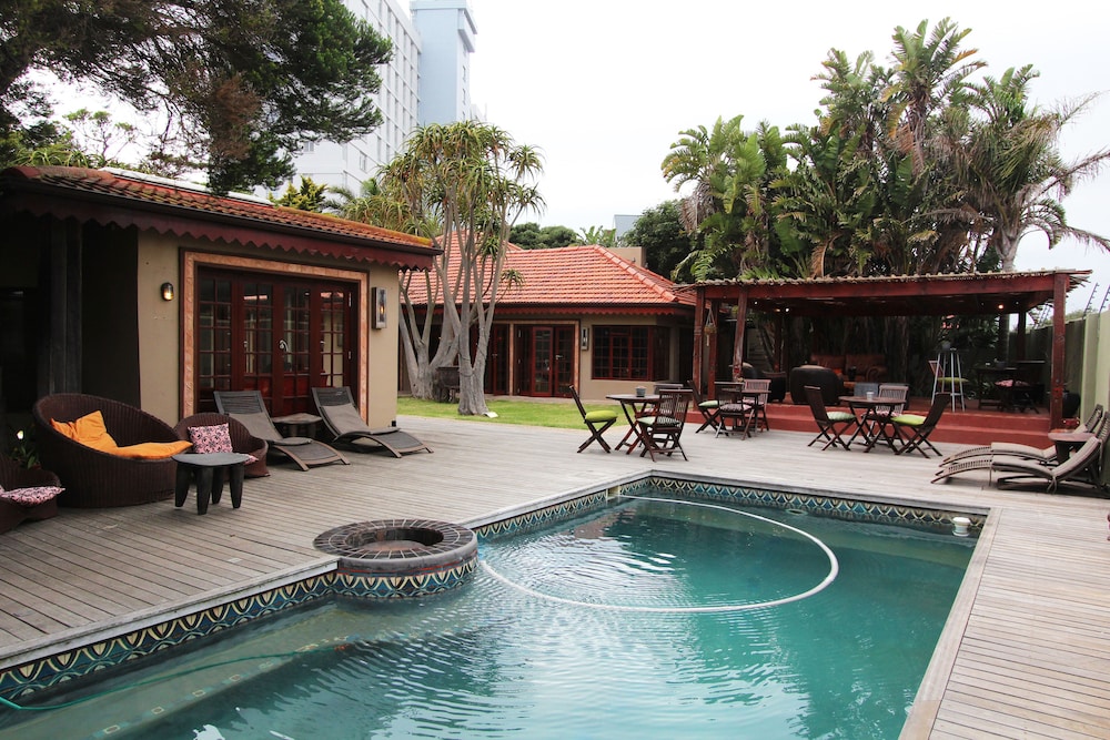 Singa Town Lodge 49/58