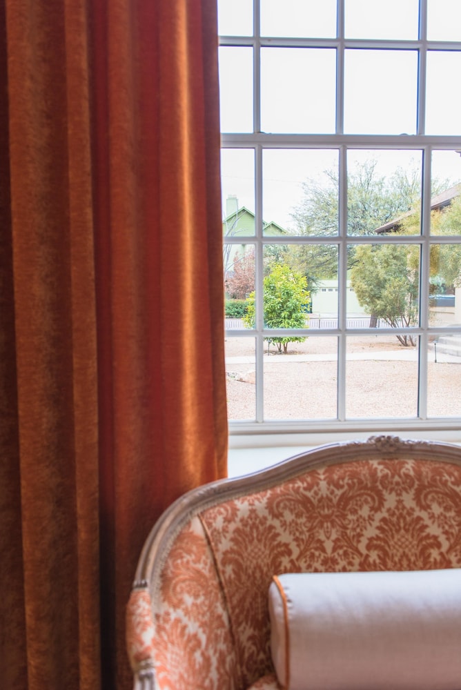 The Armory Park Inn 22/50