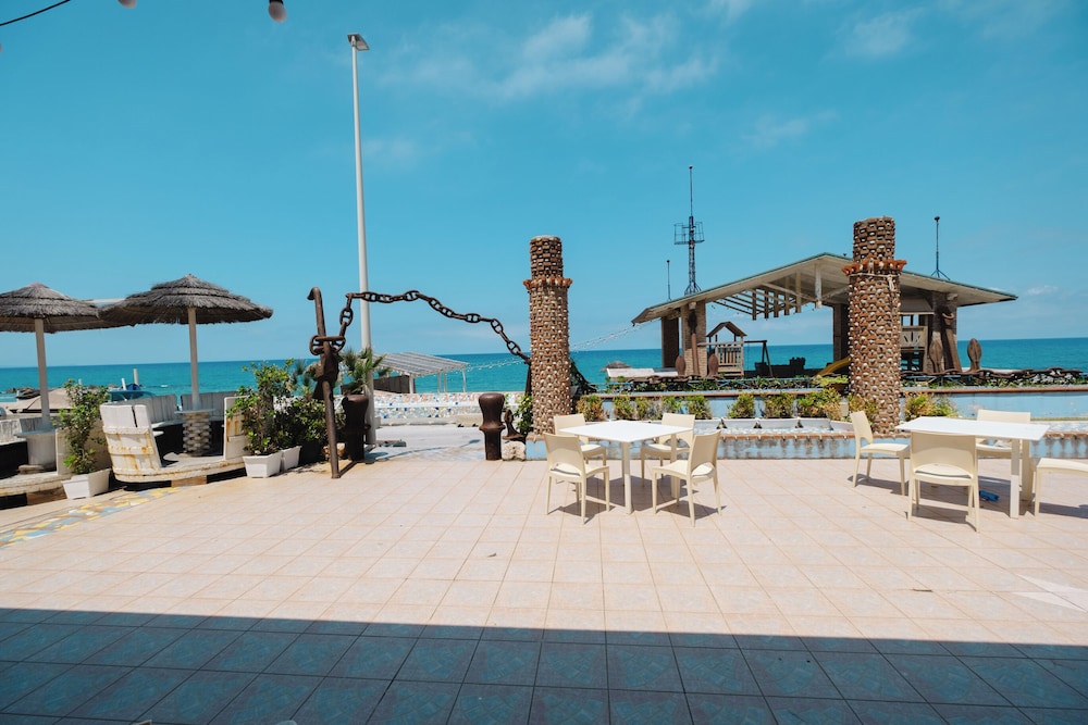 Oasi Azzurra Village 32/40
