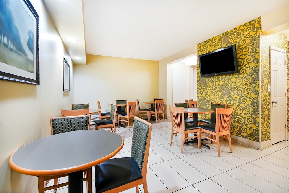 Baymont by Wyndham Williamsburg 31/45