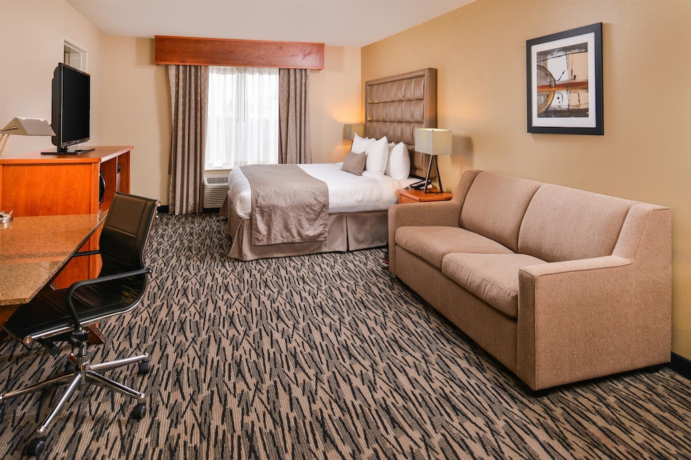 Best Western Plus Mountain View Auburn Inn 31/38