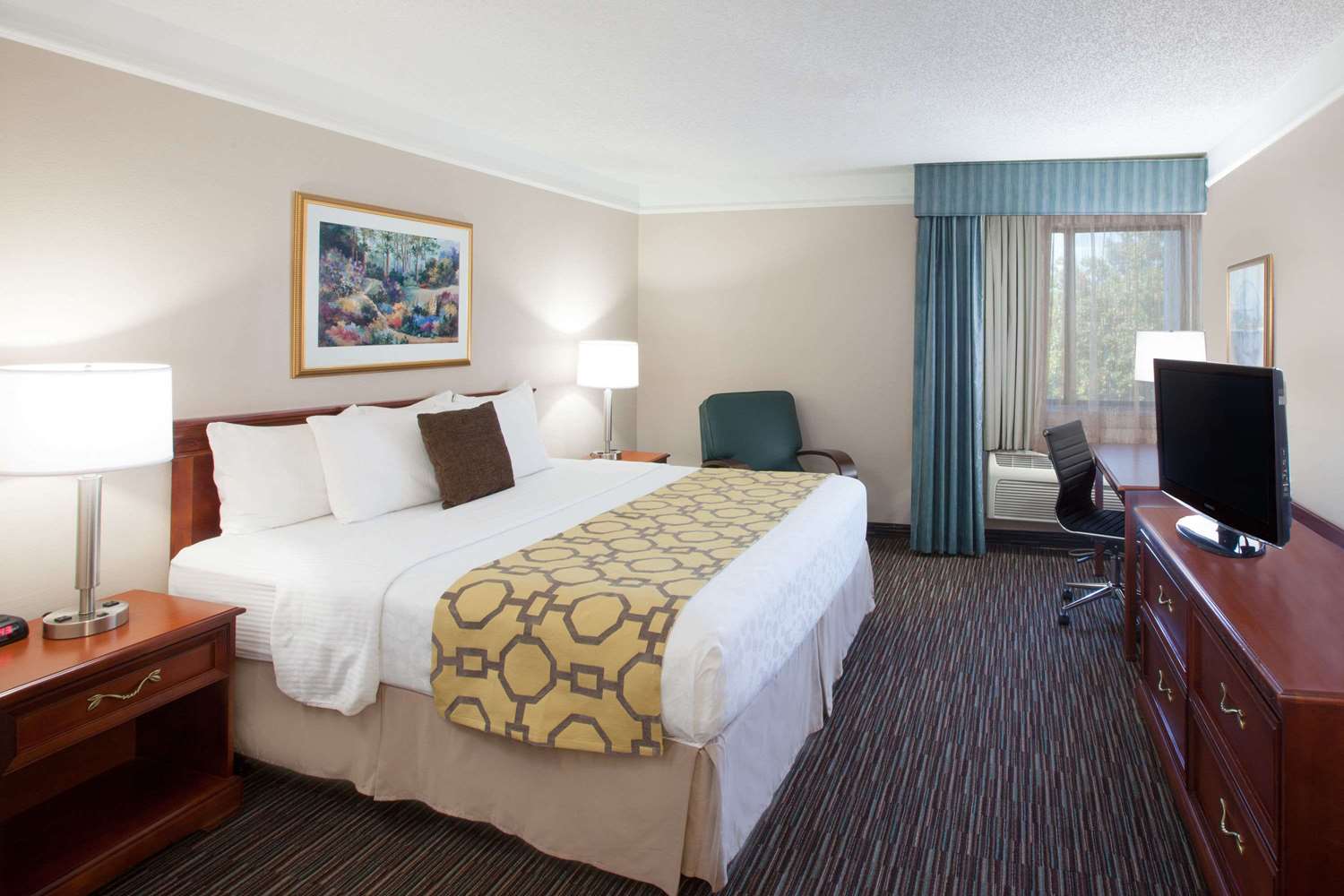 Baymont By Wyndham Texarkana 17/44