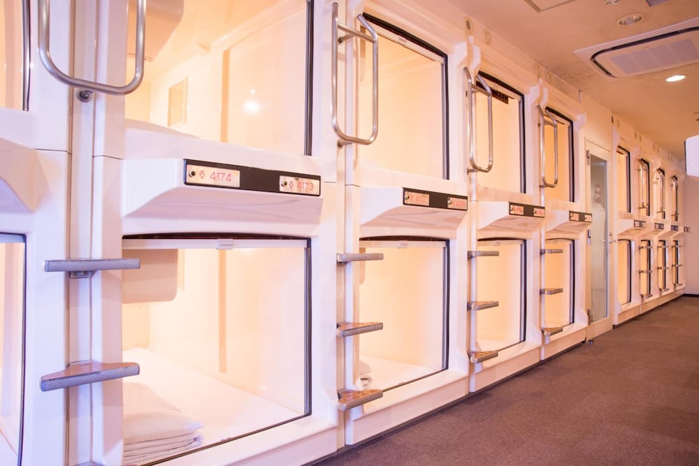 Rex Inn Kawasaki - Caters To Men 25/33
