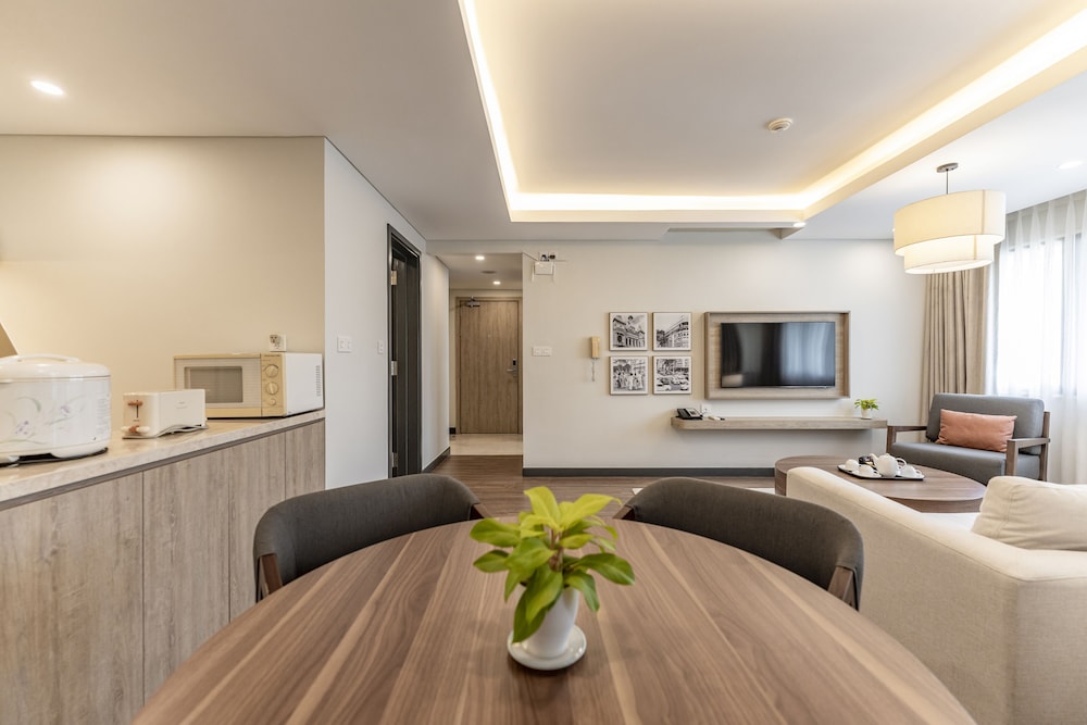 Garden View Court Serviced Apartments 30/50