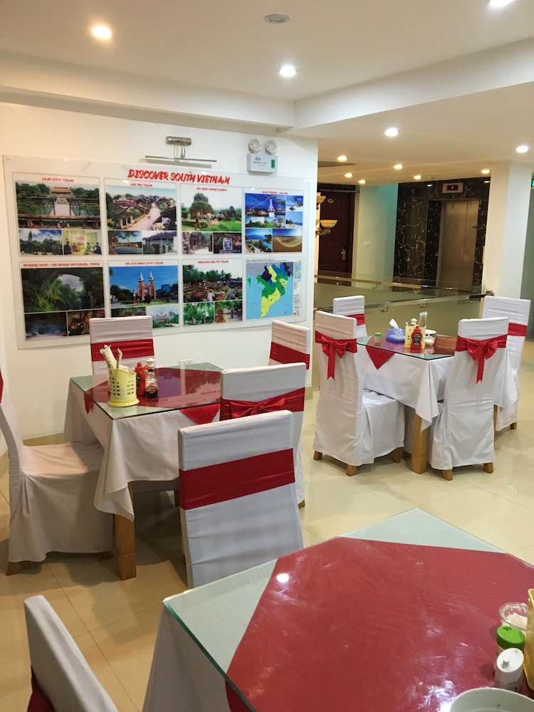 New Airport Hotel 42/50