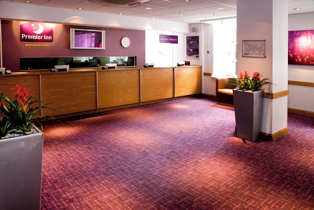 Lobby at Premier Inn London County Hall, LONDON