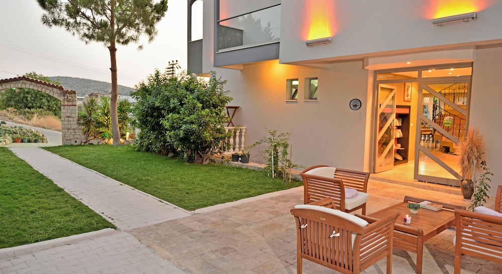 Calis Hotel 38/48