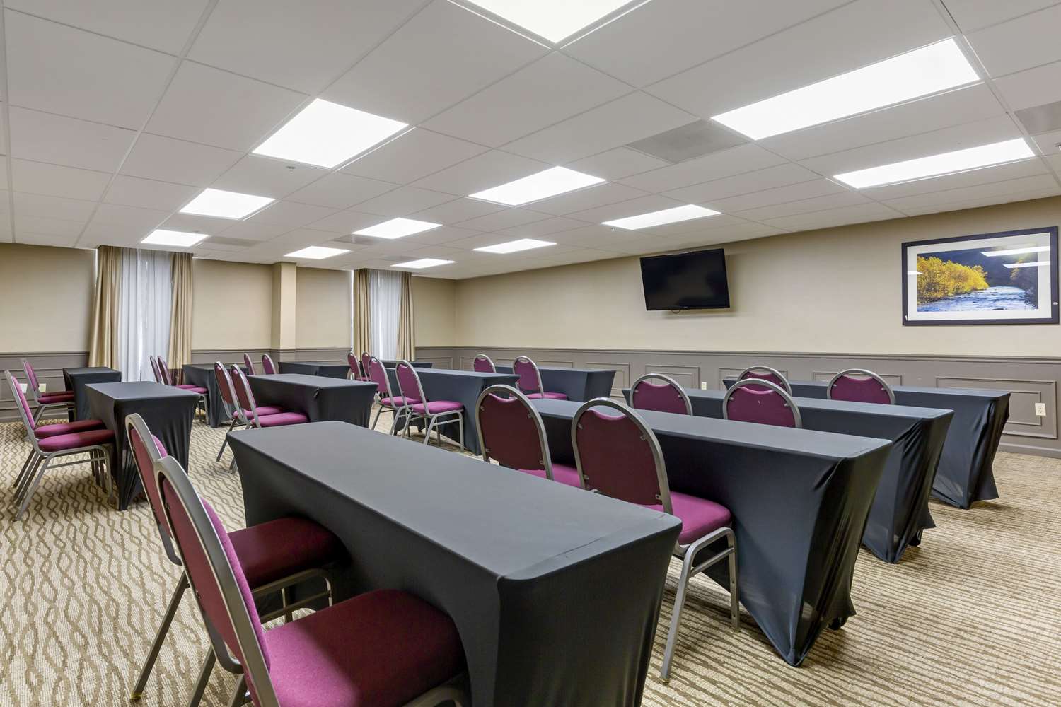 Comfort Suites Near Potomac Mills 47/50
