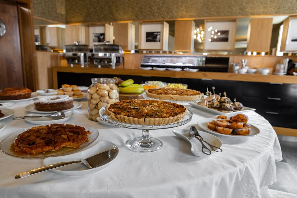 Hotel Cruzeiro 49/58
