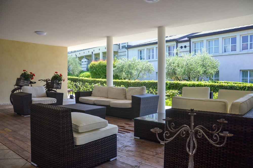 Hotel Maximilian 32/50