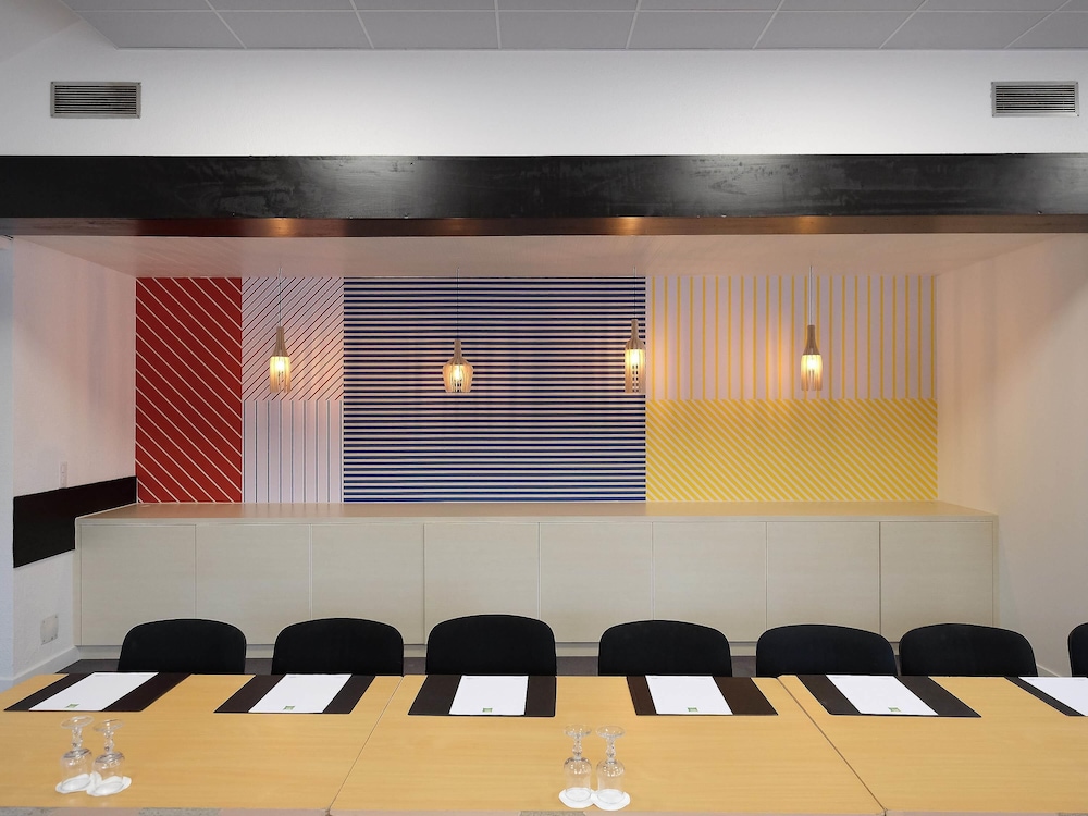Hotel ibis Styles Auxerre Nord 5/48