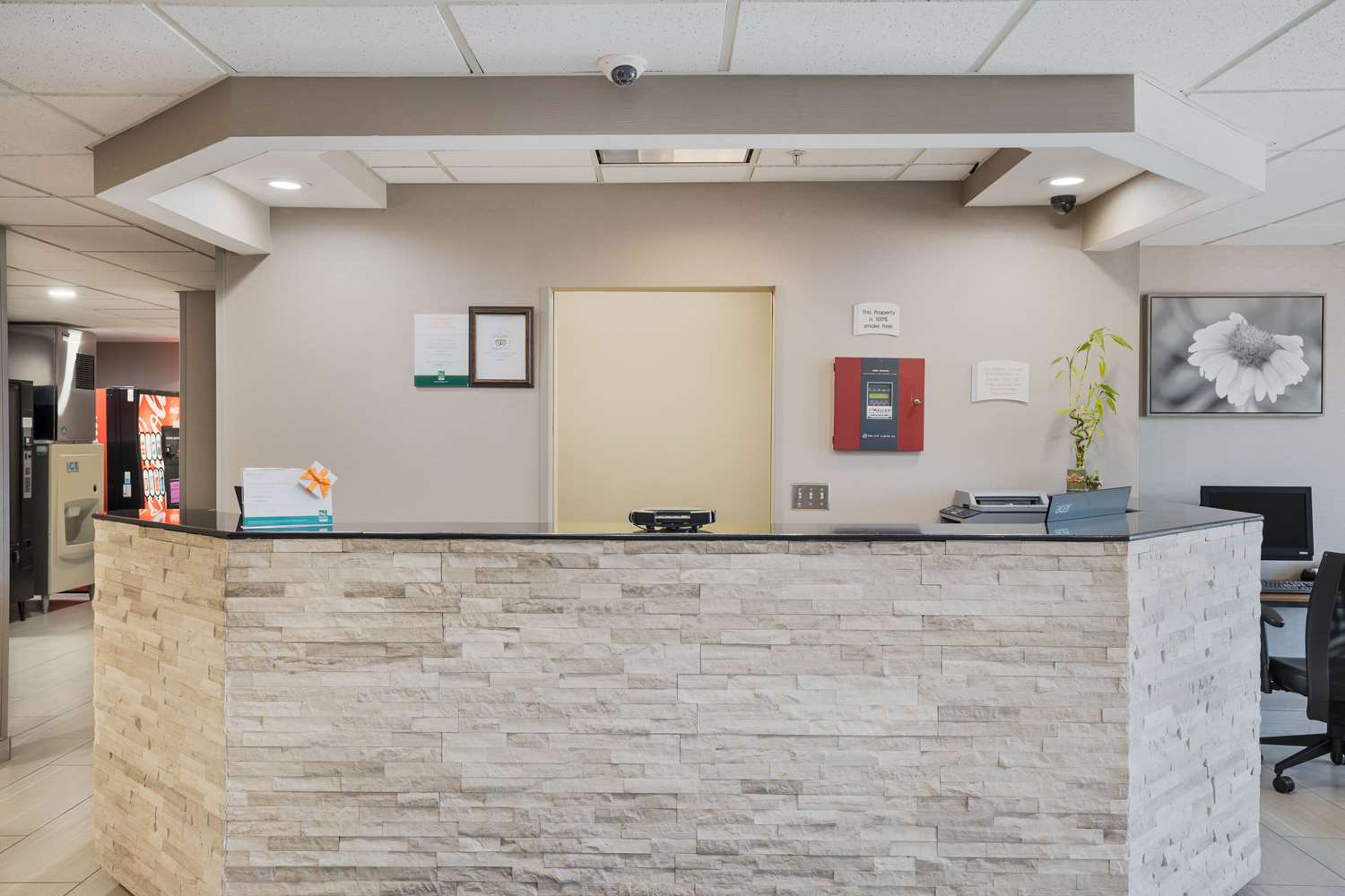 Sonesta Essential Hotel & Suites Kansas City - Blue Springs 1/15