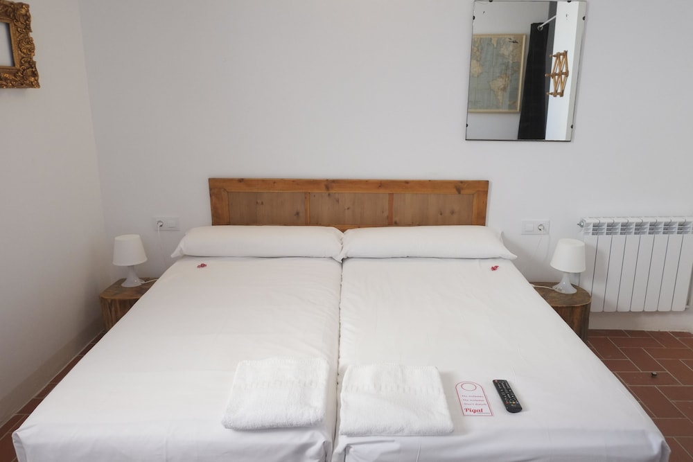 Hotel Pigal 42/68