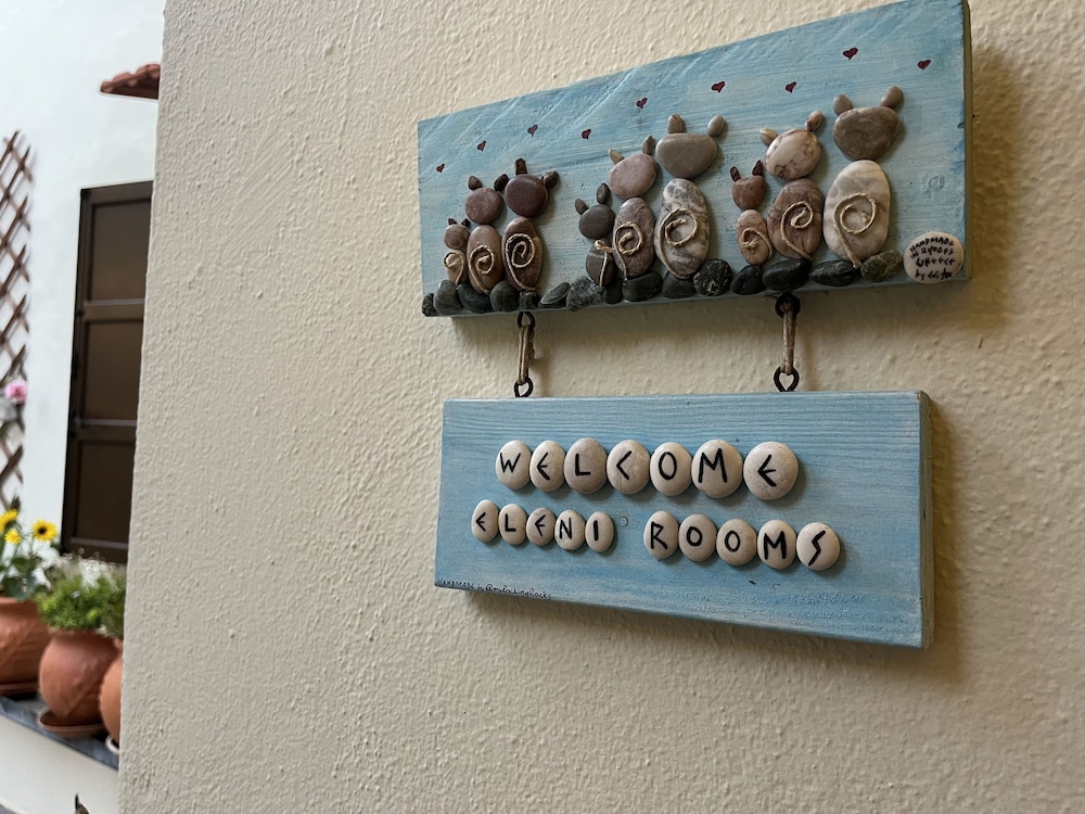 Eleni Rooms photo2
