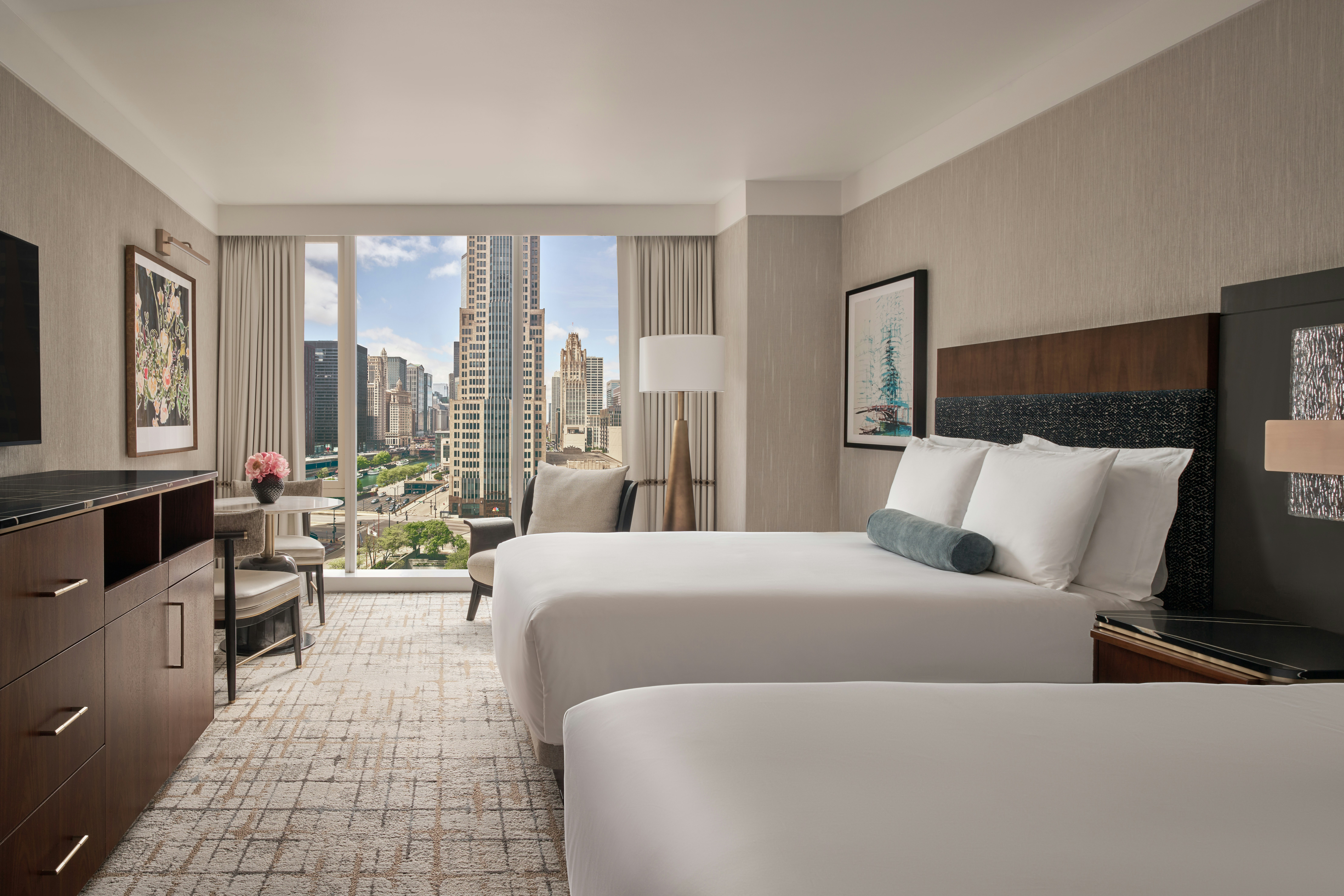 Loews Chicago 34/82