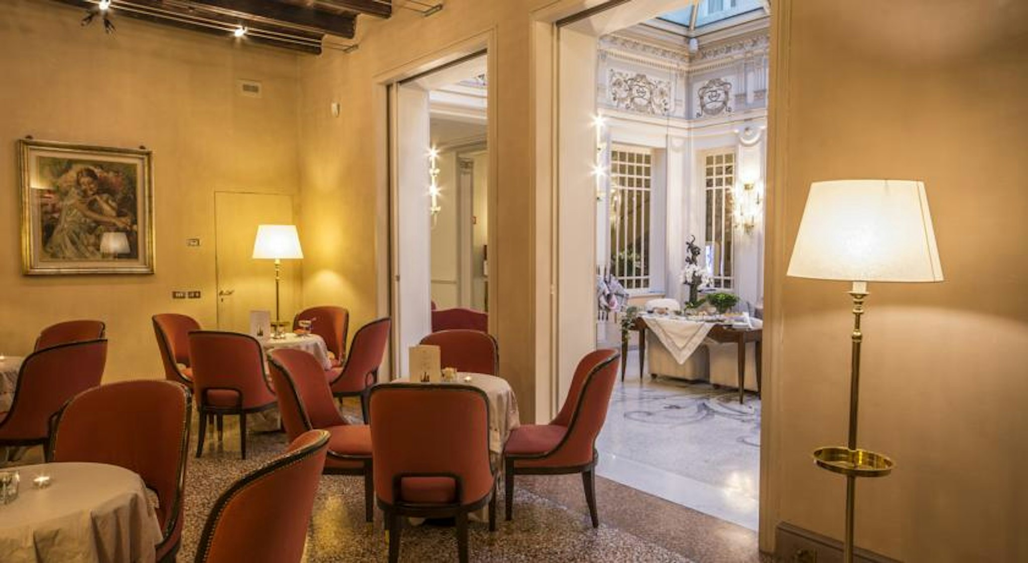 Hotel Corona d Oro 1890 36/43