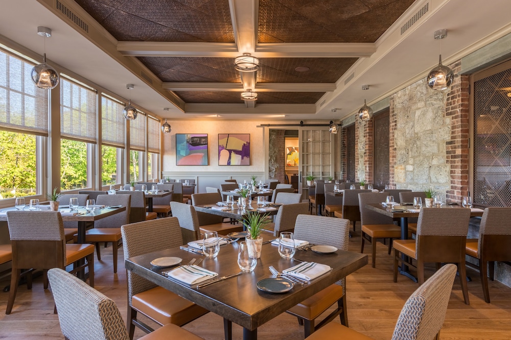 The Abbey Inn & Spa 40/56