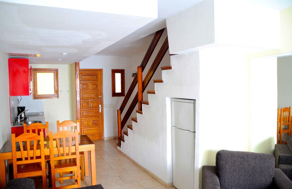 Niza Apartments 22/24