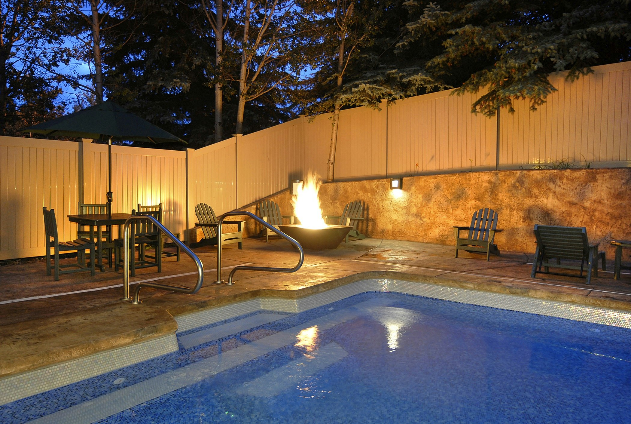 Christie Lodge 20/46