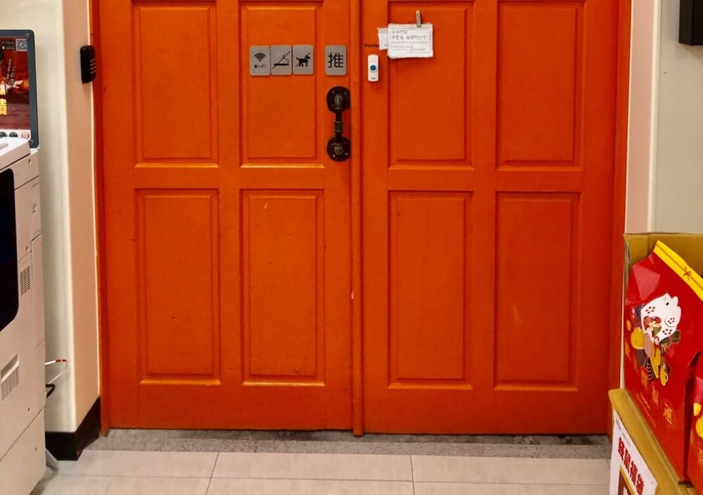 Oldmancaptain Hostel 6/50