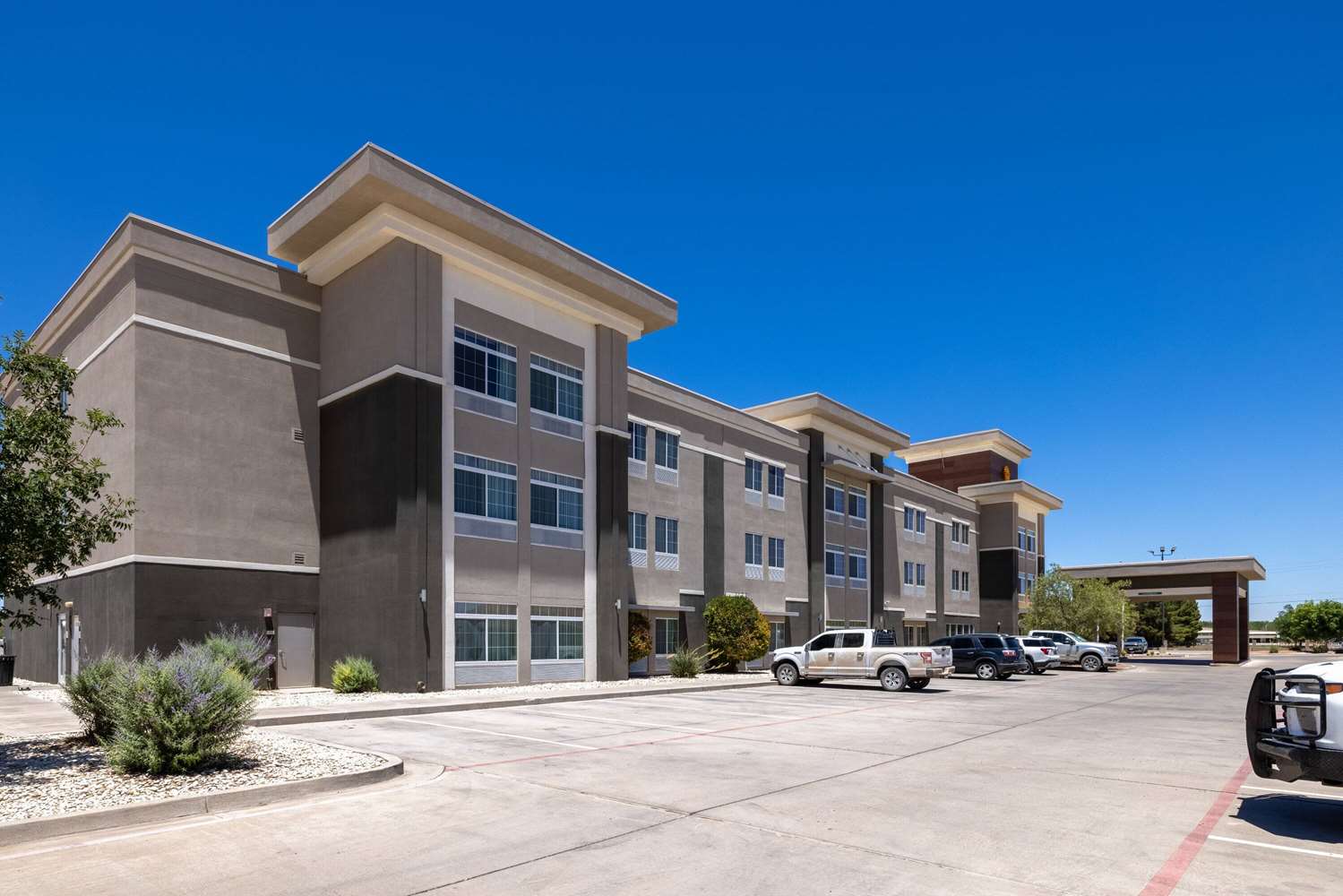 La Quinta Inn & Suites by Wyndham Artesia 51/58