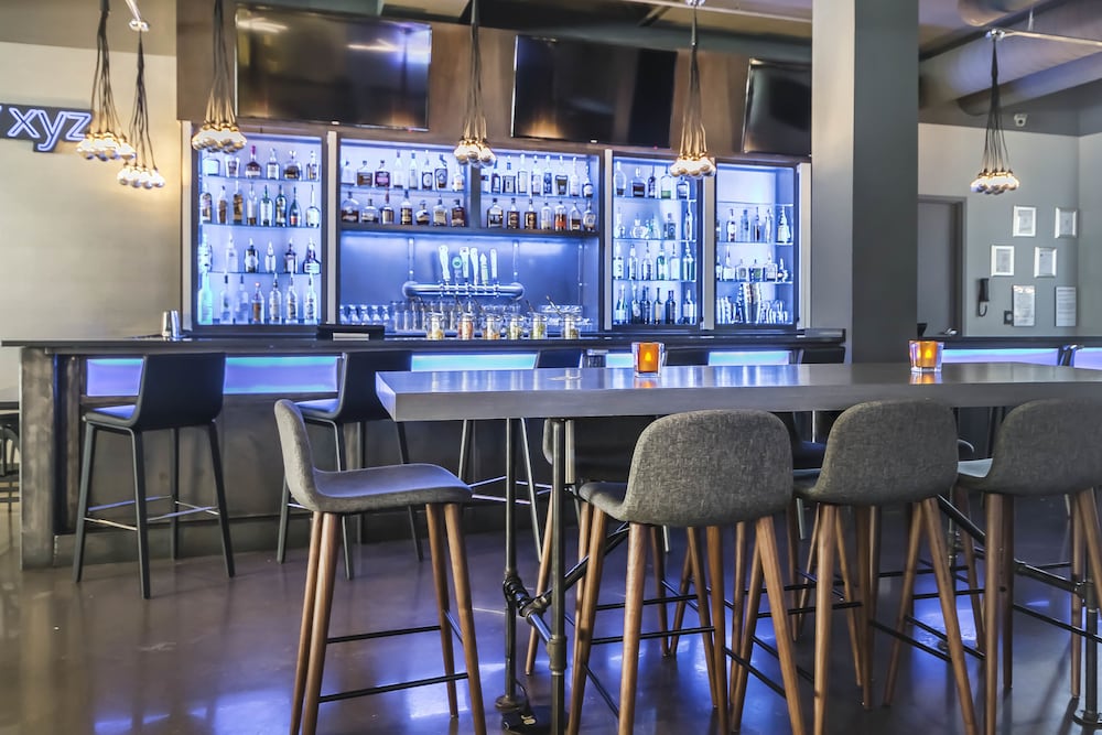 ALOFT NEWPORT ON THE LEVEE 36/59