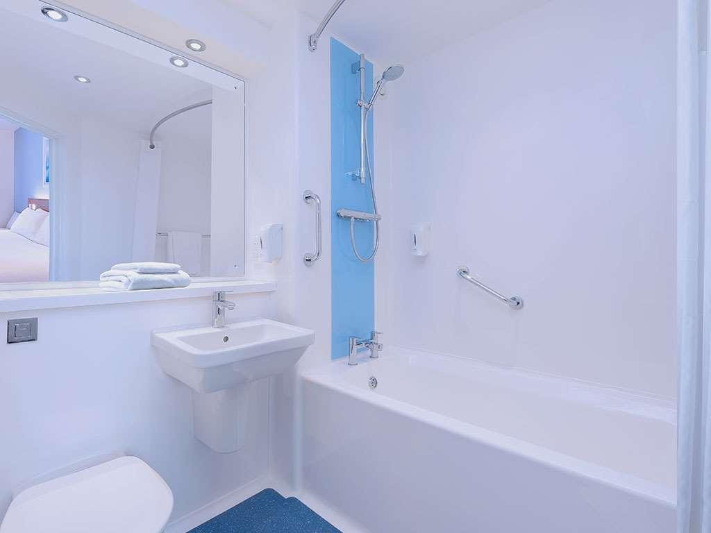 Travelodge London Greenwich High Road 23/26