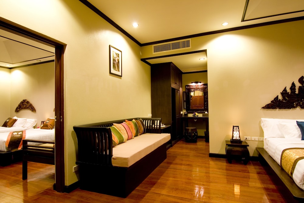 KANOK BURI RESORT 25/75