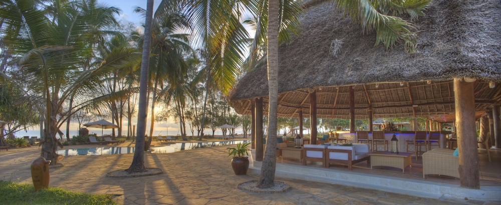 Bluebay Beach Resort & Spa 43/52