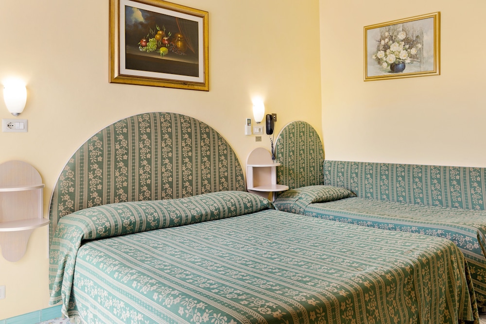 Hotel Carmencita 15/52