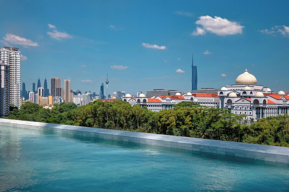 Hyatt Regency Kuala Lumpur at KL Midtown 46/50