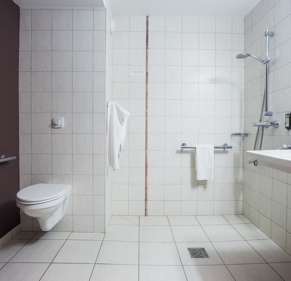 HOSTELLERIE D'AUSSOIS 6/62