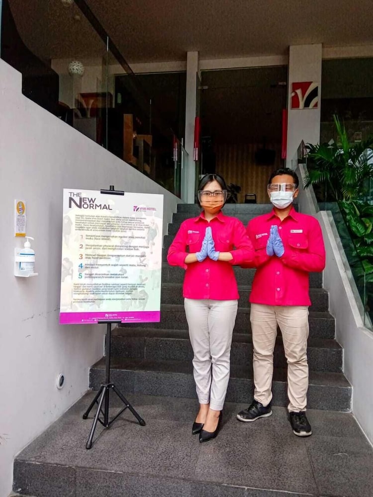 Viva Hotel Kediri by Azana 7/55