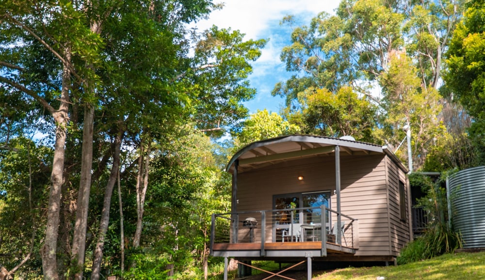 Whispering Valley Cottage Retreat in Witta