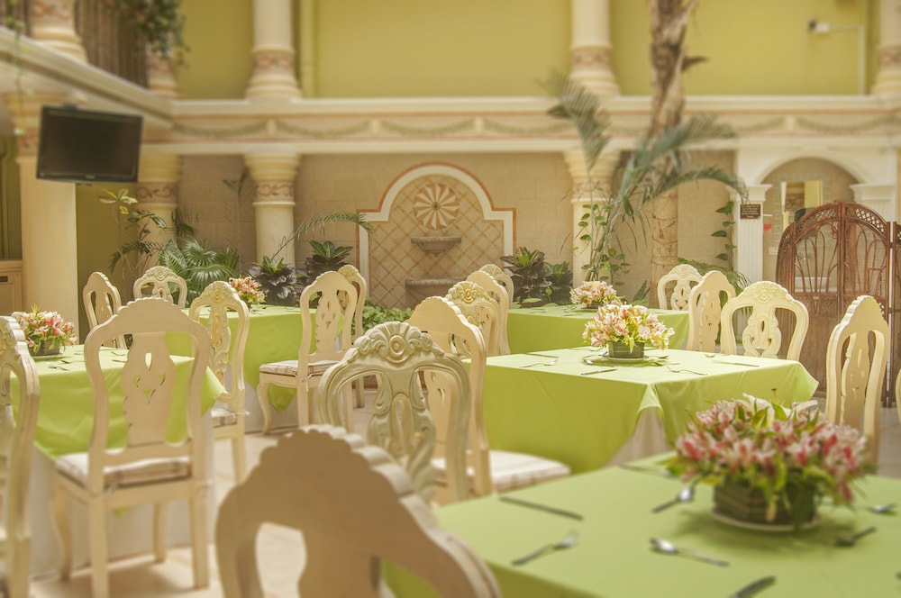 Villa Las Margaritas Plaza Cristal Hotel 37/43