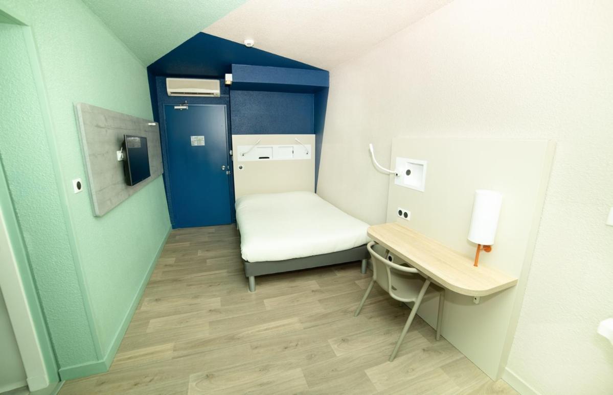 Accueil Hotel Besancon 12/12