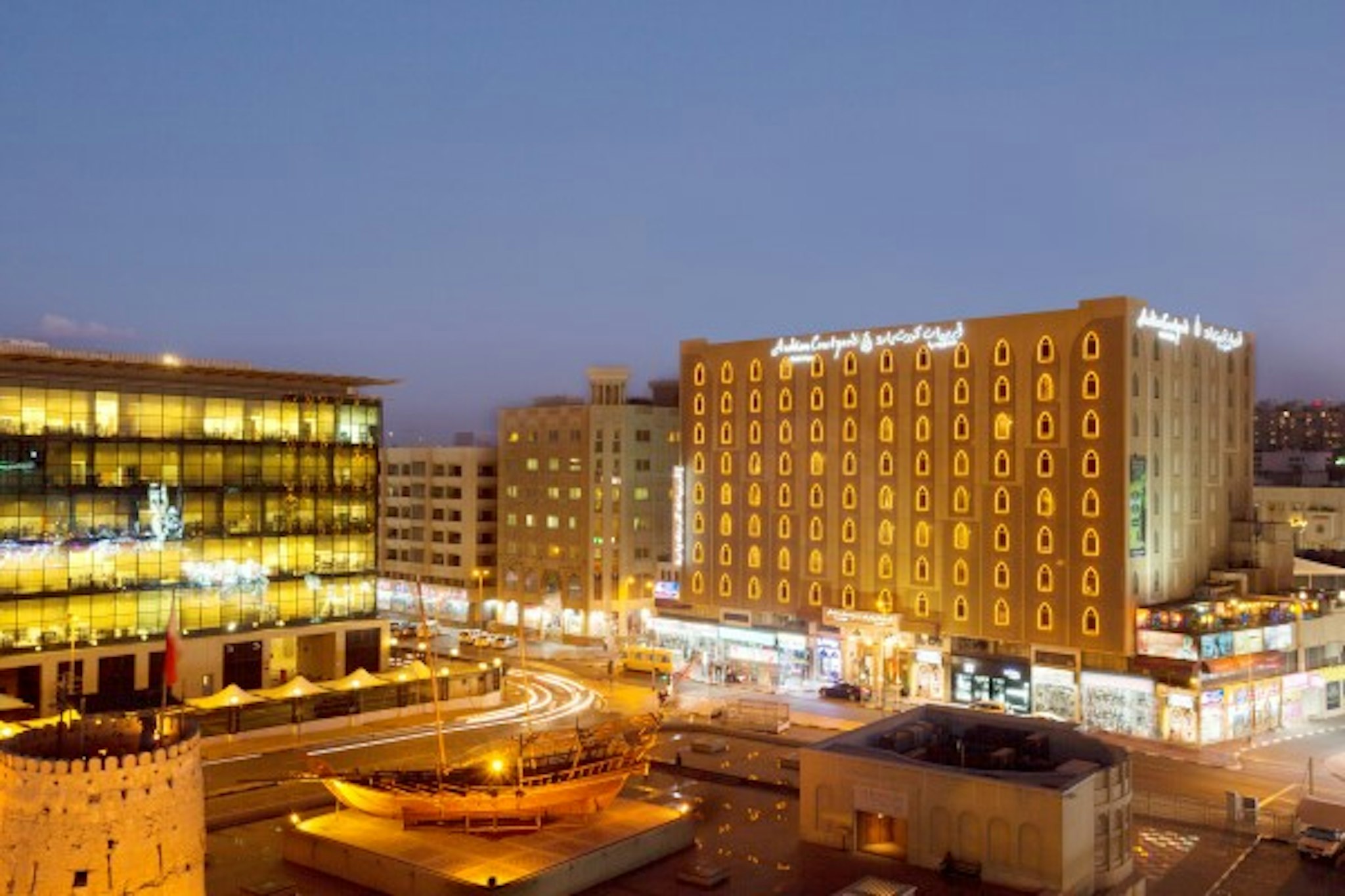 Arabian Courtyard Hotel & Spa photo1