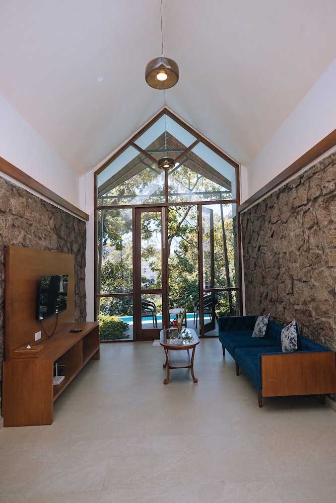 Elixir Woods Resort And Spa 33/49