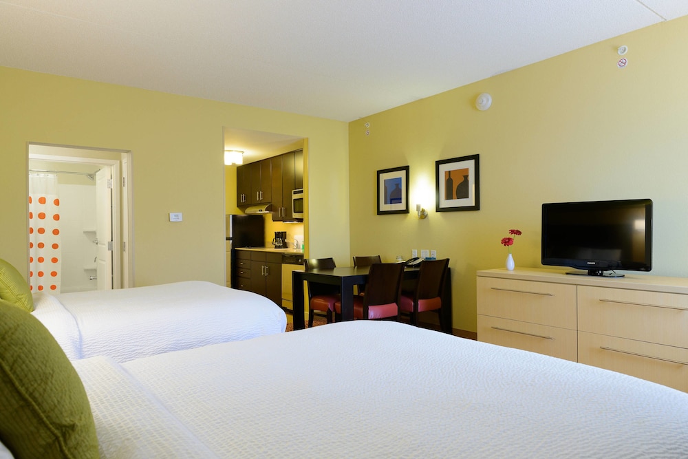 Towneplace Suites By Marriott Frederick 14/31