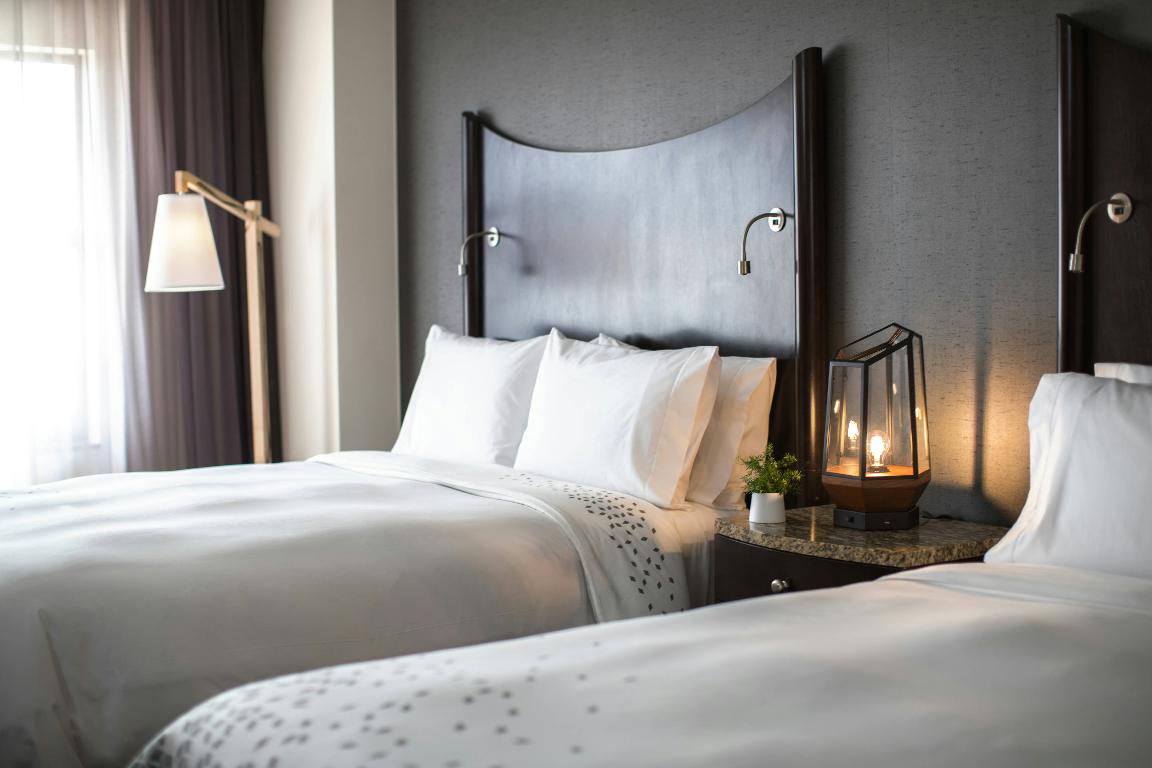 غرفة بسريرين كوين، Renaissance Raleigh North Hills Hotel 3/5