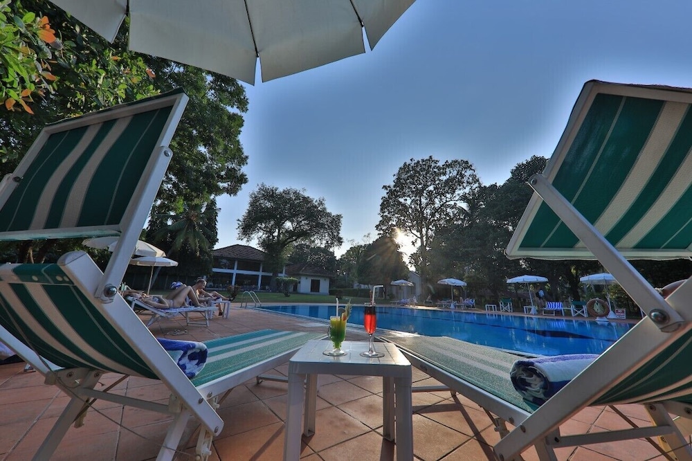 Tamarind Tree Garden Resort 33/62