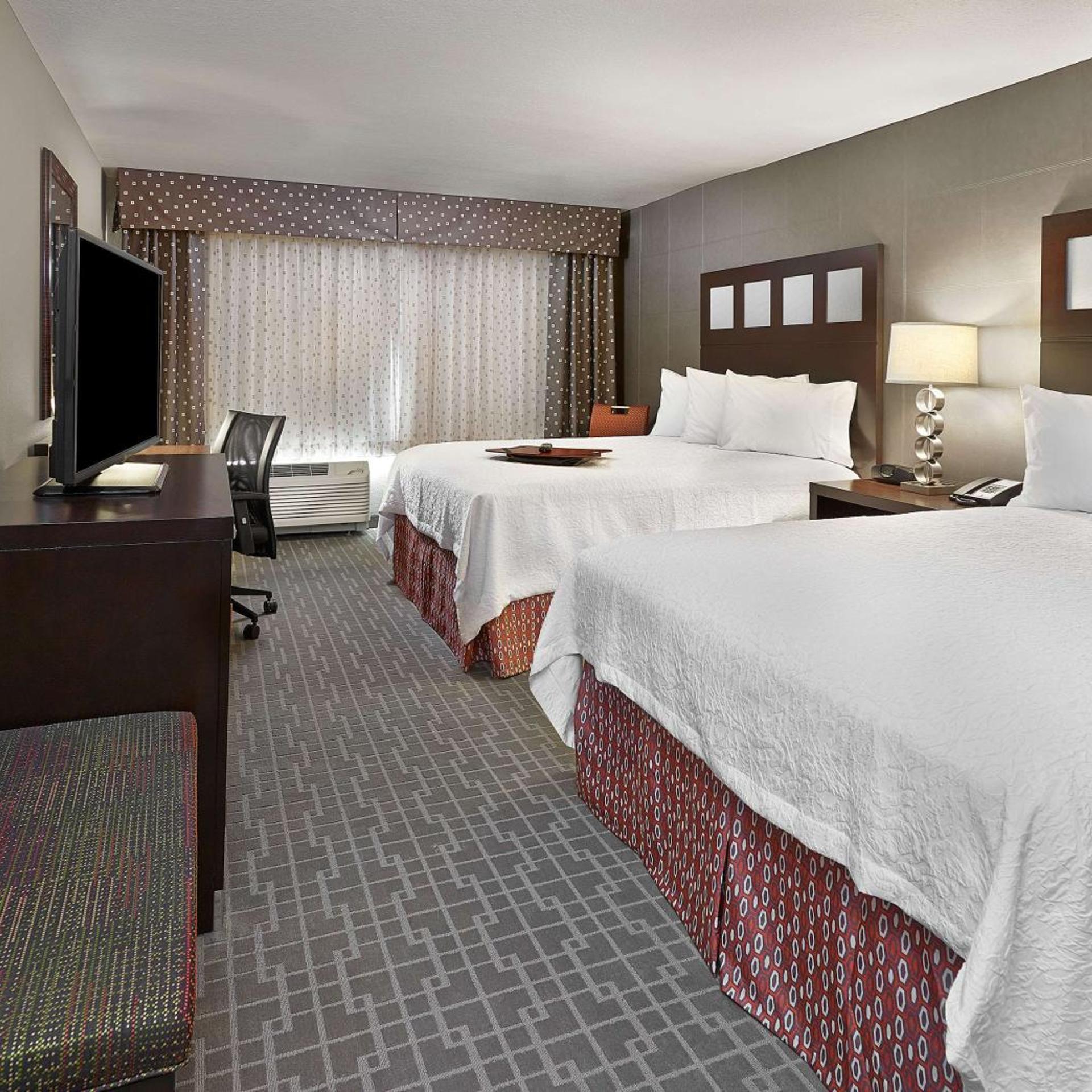 Room, King Bed, 2 Queen Beds