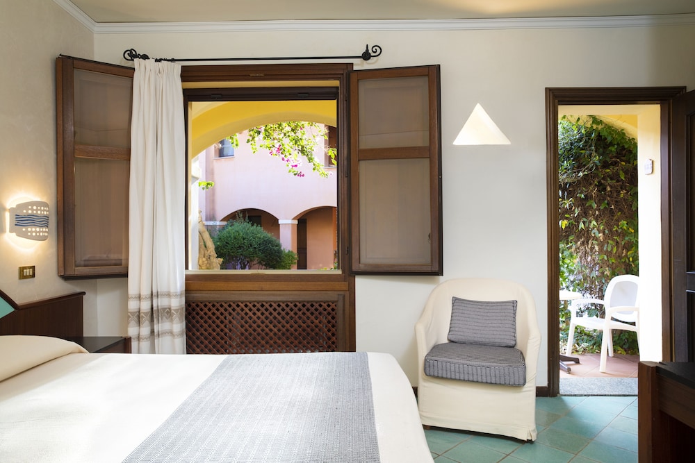 COMFORT, DOUBLE BED