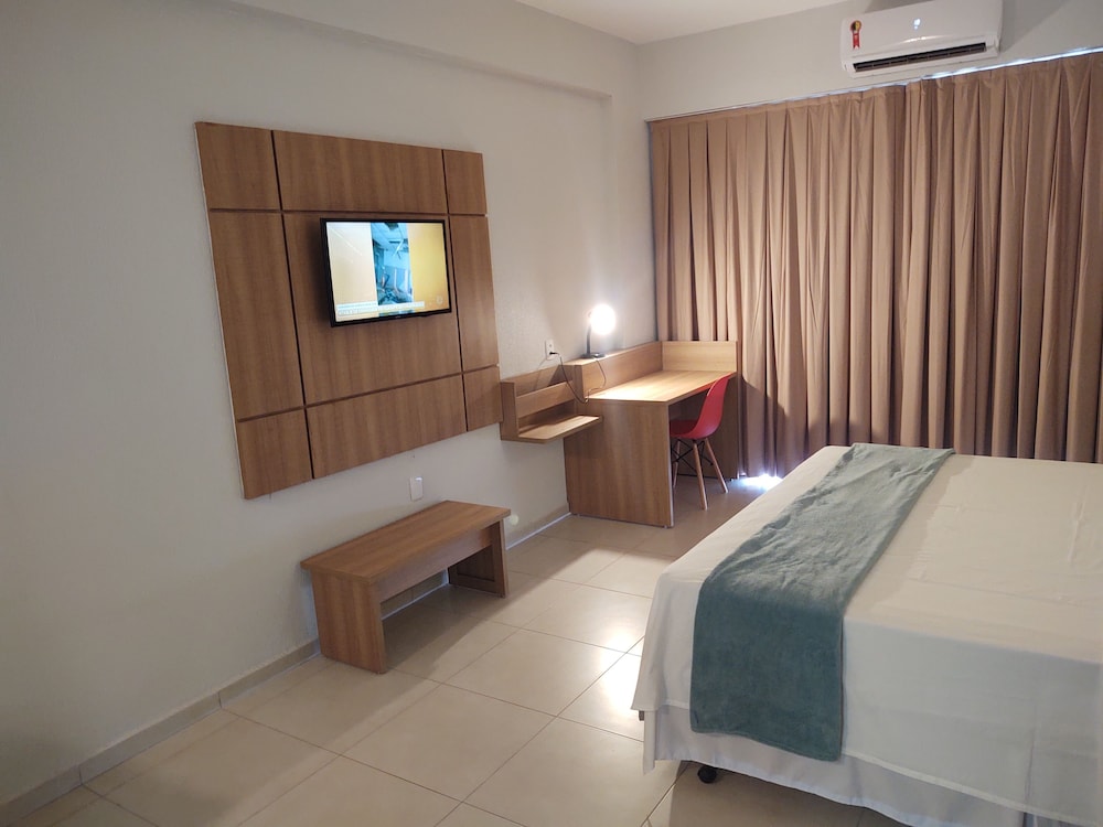 Hotel Quartzo Cristalina 9/26
