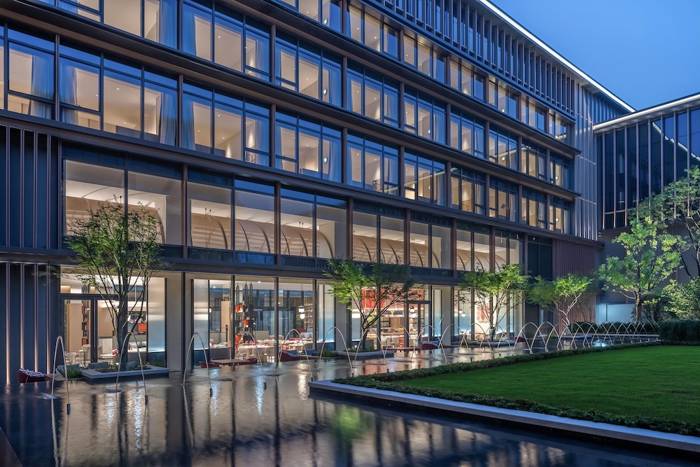 Hyatt Place Jiaxing Nanhu 2/17