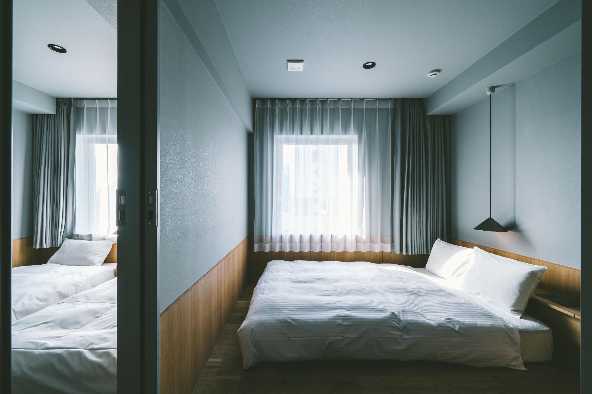 Connecting, Compact, Twin Beds, Double and Twin Beds