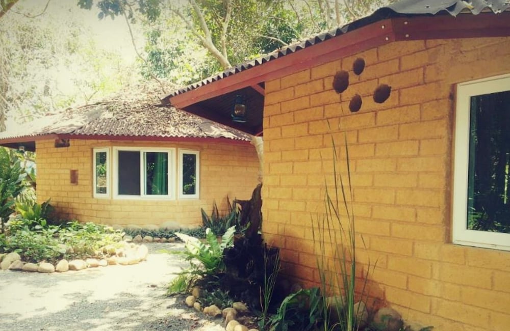 Baandin Chiewlarn Resort 4/68